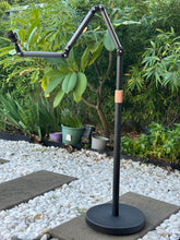 Load image into Gallery viewer, Universal 360° 3 Arm Alluminum 7 Axis Joint Flexible for Phone & Tablet Photo Video Streaming Height Up to 1.8 Meter