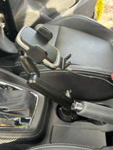 Load image into Gallery viewer, Wireless 15W Qi Fast Charging Automatic Auto Adjustment Clamping Car Cup Phone Holder Mount Support up to 7.5"Inch