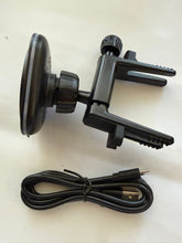 Load image into Gallery viewer, Car Phone Holder Car Navigation Round Air Vent with 15W Fast Wireless Charger