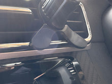 Load image into Gallery viewer, Universal 360° Car Air Vent Mount Clip Phone Holder J-Hook Anti Fall Design for Phone