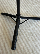 Load image into Gallery viewer, 2.1 Meter Long Extendable Selfie Stick for Smart Phone, Universal Handheld Stabilizer with 2.1m Remote Live Stand, Tripod