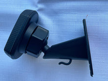 Load image into Gallery viewer, Universal 360° Magnetic Magnet Dashboard Mobile Phone Holder Dash Car Mount Stand Free Metal Plate