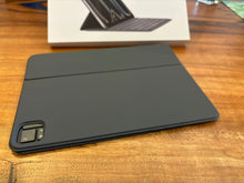 Load image into Gallery viewer, Bluetooth Wireless Smart Keyboard Folio Slim Case with Keyboard for iPad Air 11, Air 5/4 Pro 11
