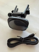 Load image into Gallery viewer, Car Phone Holder Car Navigation Round Air Vent with 15W Fast Wireless Charger
