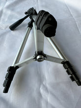 Load image into Gallery viewer, Light Weight Portable Aluminum Tripod Stand &amp; Phone Bracket for Phone &amp; Camera (Below 2kg) Height: 33~103cm
