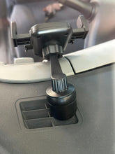 Load image into Gallery viewer, YESIDO C-162A  Universal 360° Car Phone Holder for Dash Air Cond Ducting One Hand Operation Support Phone up to 6.7&quot;
