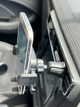 Load image into Gallery viewer, Universal 360° Car Air Vent Mount Clip Phone Holder J-Hook Anti Fall Design for Phone
