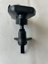 Load image into Gallery viewer, REMAX RM-C61 Wireless Phone Charge Holder Intelligent Sensor Auto Clamping &amp; Secure Lock for Car Air Vent
