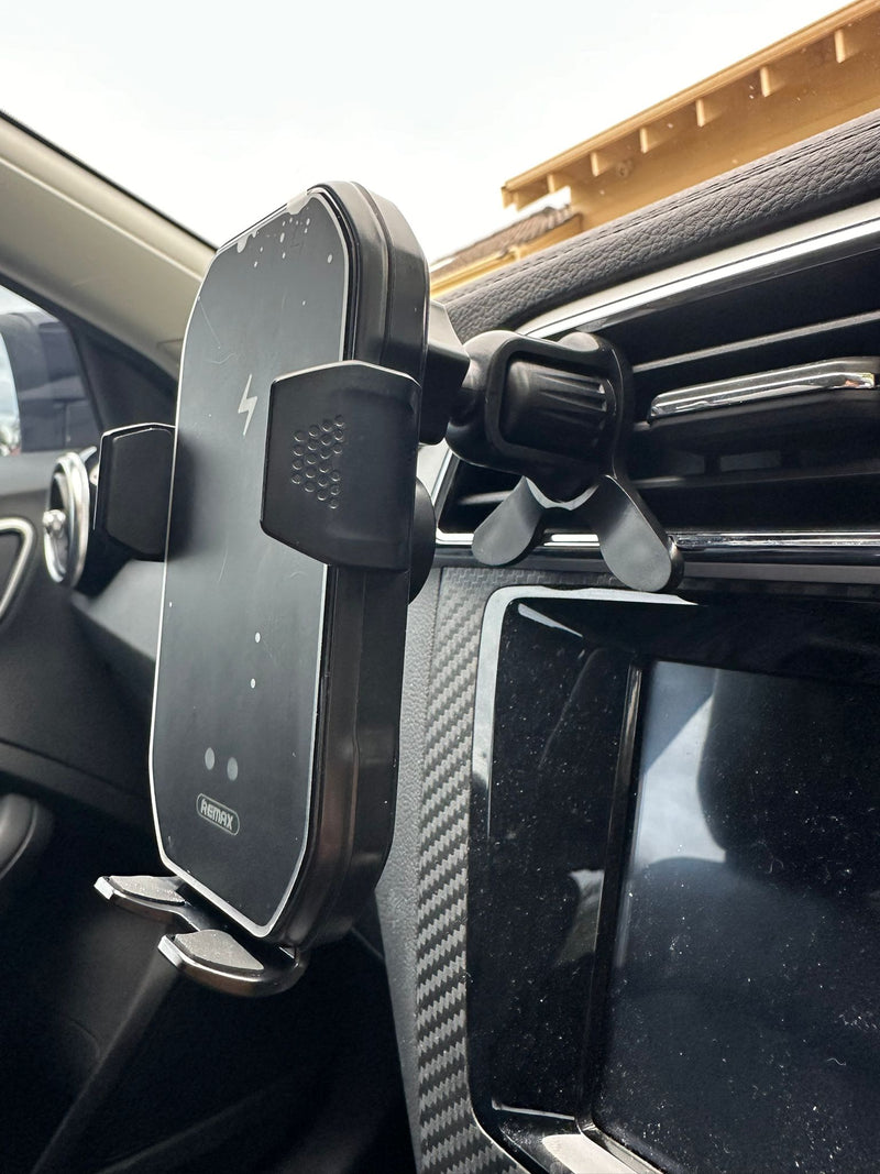 REMAX RM-C61 Wireless Phone Charge Holder Intelligent Sensor Auto Clamping & Secure Lock for Car Air Vent