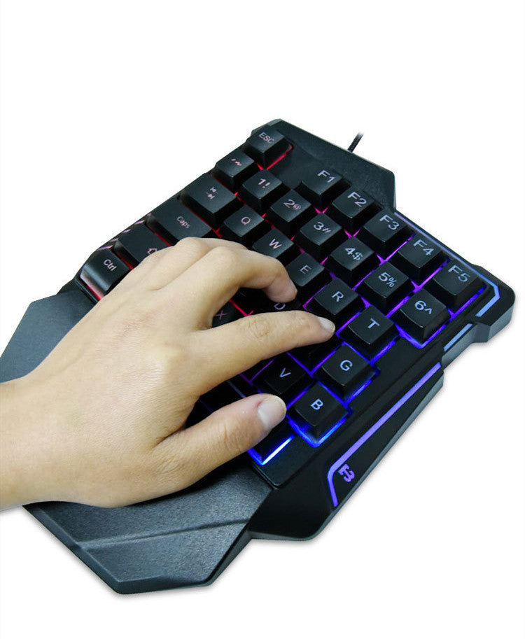 RGB PUBG One Hand Gaming Keyboard Wired With LED Backlight 35 Keys One-Handed Keyboard