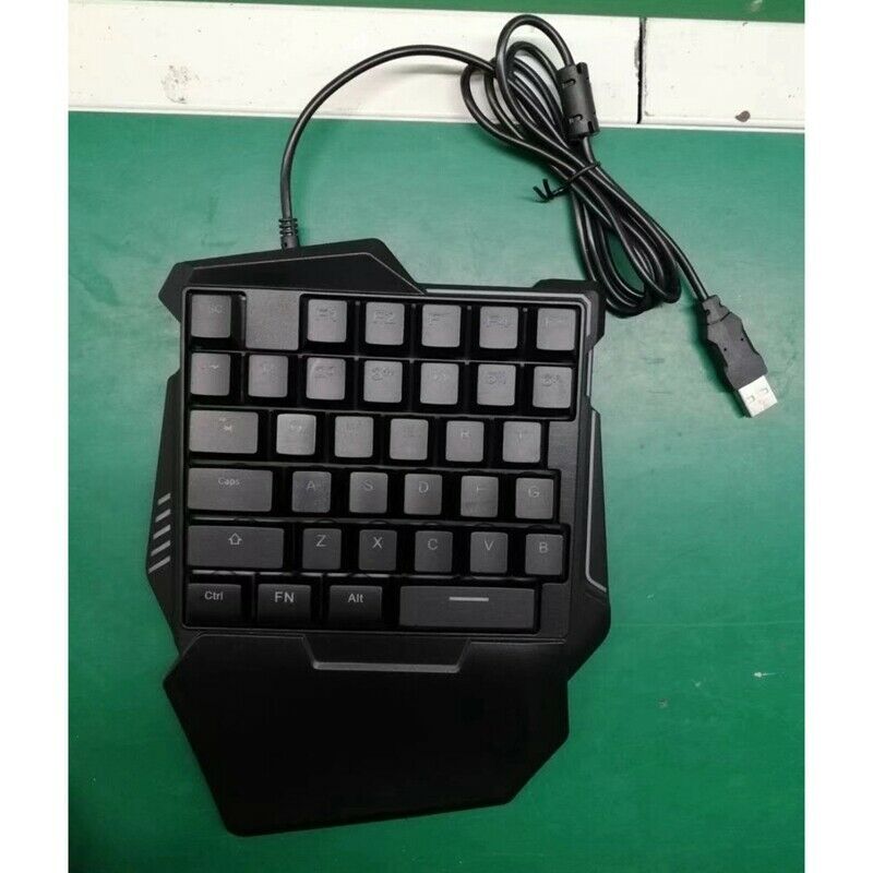 RGB PUBG One Hand Gaming Keyboard Wired With LED Backlight 35 Keys One-Handed Keyboard