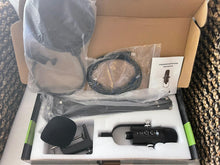 Load image into Gallery viewer, USB Condenser Microphone HIFI DSP Noise Reduction Reverberation Adjustable Built-In Sound Card
