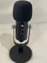 Load image into Gallery viewer, USB Condenser Microphone HIFI DSP Noise Reduction Reverberation Adjustable Built-In Sound Card with Stand
